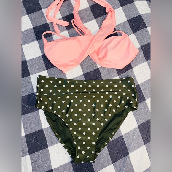 Mix & Match Bikini Bundle Size XL 36D - Picture 7 of 11